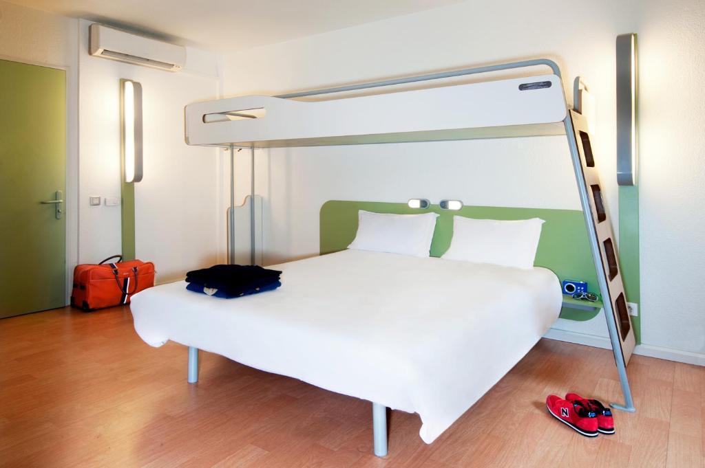 Ibis Budget Concarneau Habitación foto
