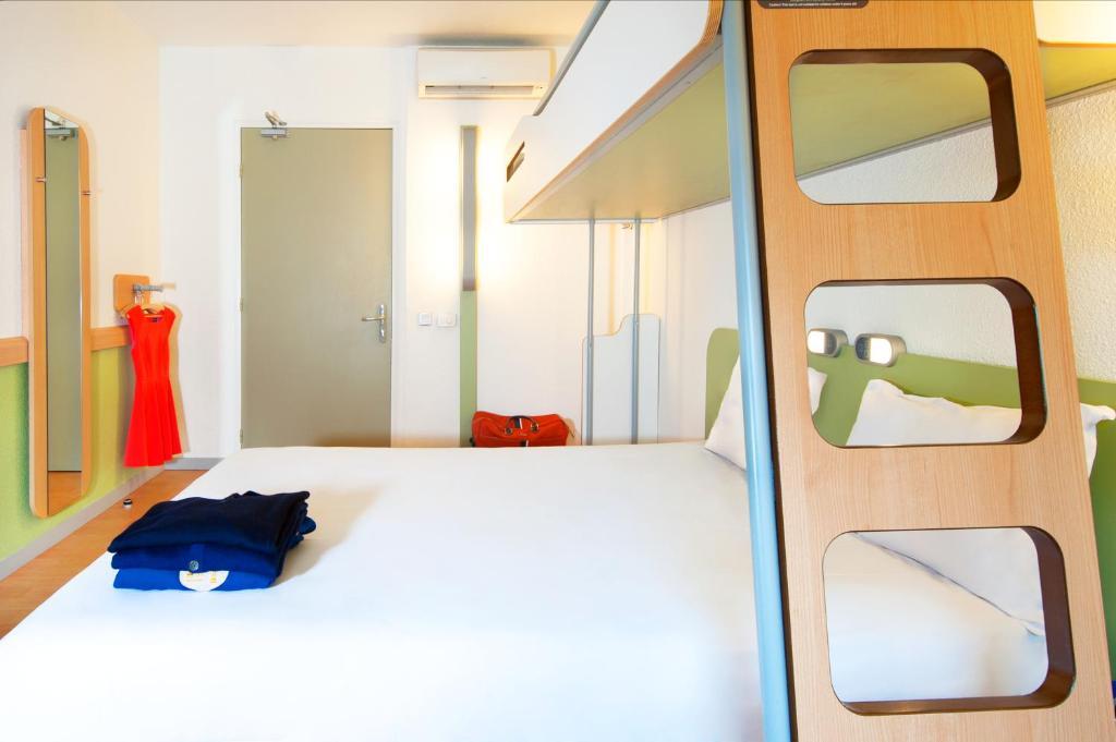 Ibis Budget Concarneau Habitación foto