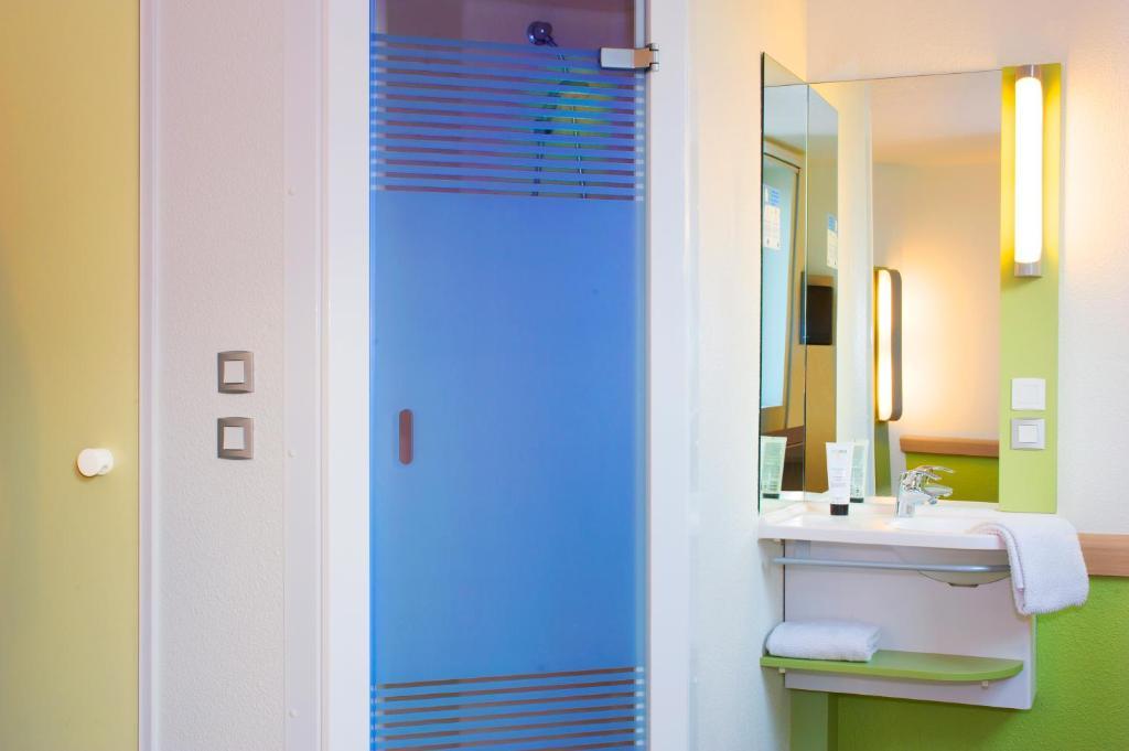 Ibis Budget Concarneau Habitación foto